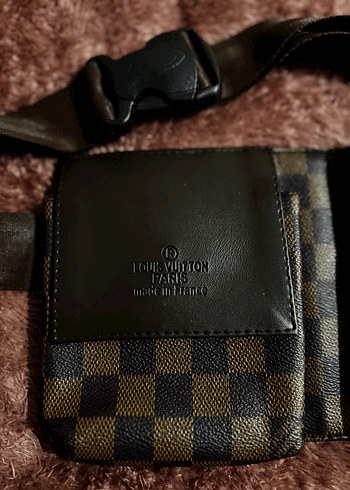 Kahverengi Kareli Bel Çantası - Görsel 2