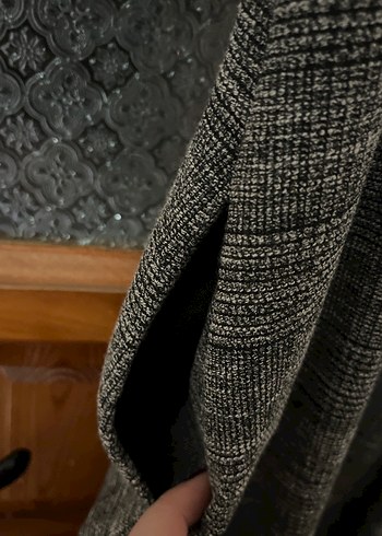 Belden oturtmalı elbise - Görsel 4