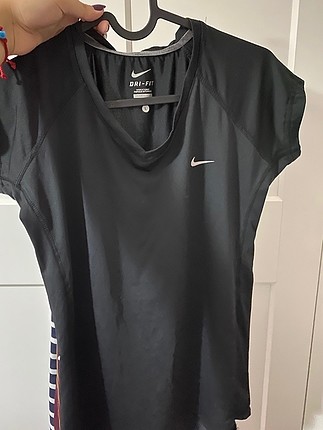 Nike NİKE TŞÖRT
