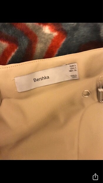 s Beden ten rengi Renk BERSHKA DERİ ETEK #bershka