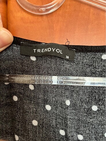Trendyol puantiyeli elbise