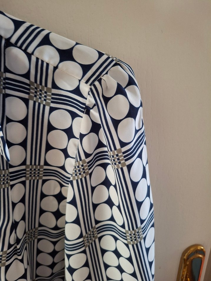 lacivert Puantiyeli Uzun Kollu Kadın Gömlek - Görsel 3