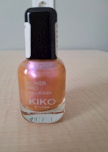 Kiko Milano Power Pro Parlak pembe Oje - Görsel 12