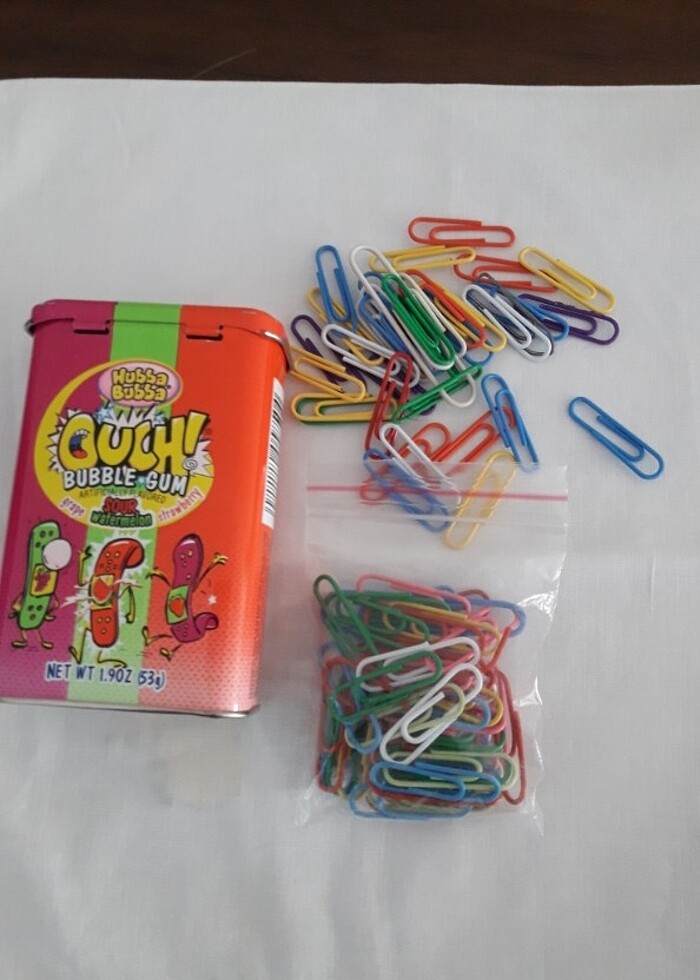 RENKLI ATAŞLAR VE TENEKE KUTU - Görsel 3