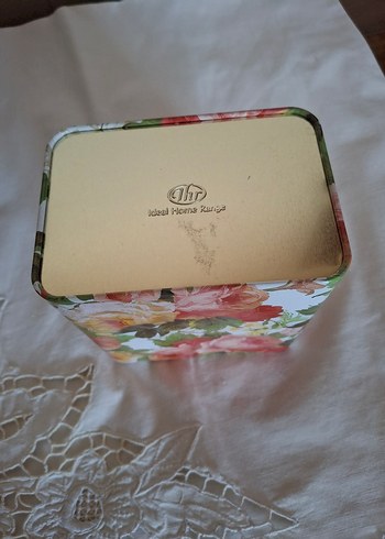 Çiçek ve Desenli Metal Kutular - Görsel 9