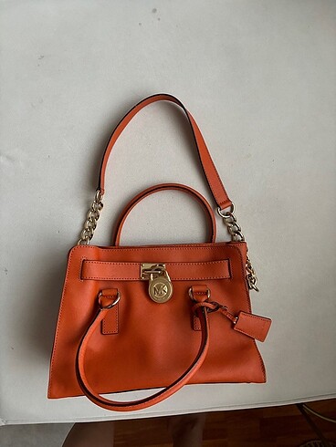 Michael Kors Turuncu taş gibi michael Kors çanta