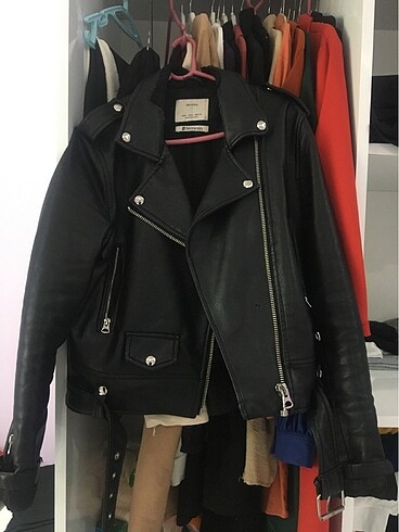 Bershka deri mont