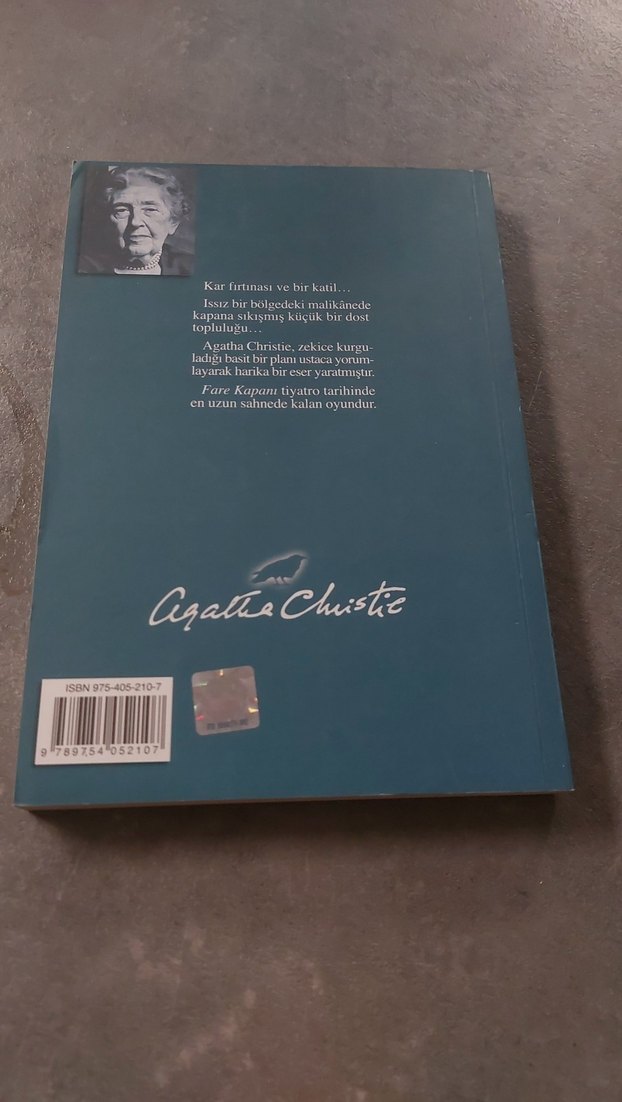 Agatha Christie - Fare Kapanı Romanı - Görsel 2