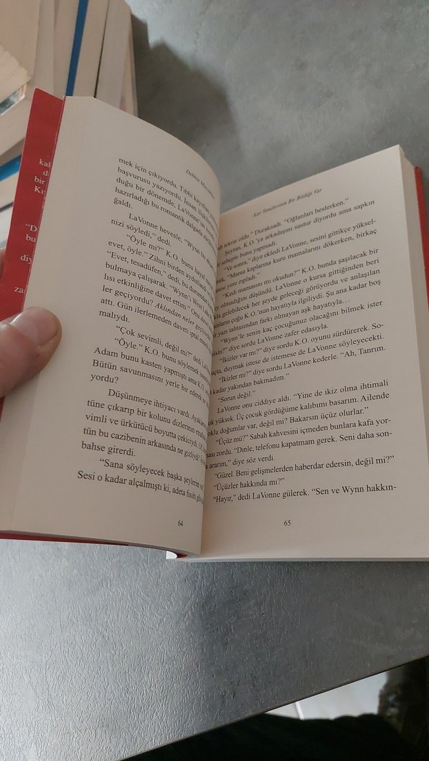 Kar Tanelerinin Bir Bildiği Var - Debbie Macomber - Görsel 5