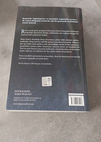 Karanlığın Elli Tonu - E L James Kitap - Görsel 2