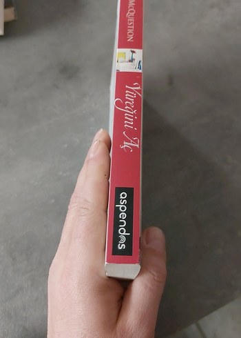 Yüreğini Aç - Karen McQuestion Roman - Görsel 3