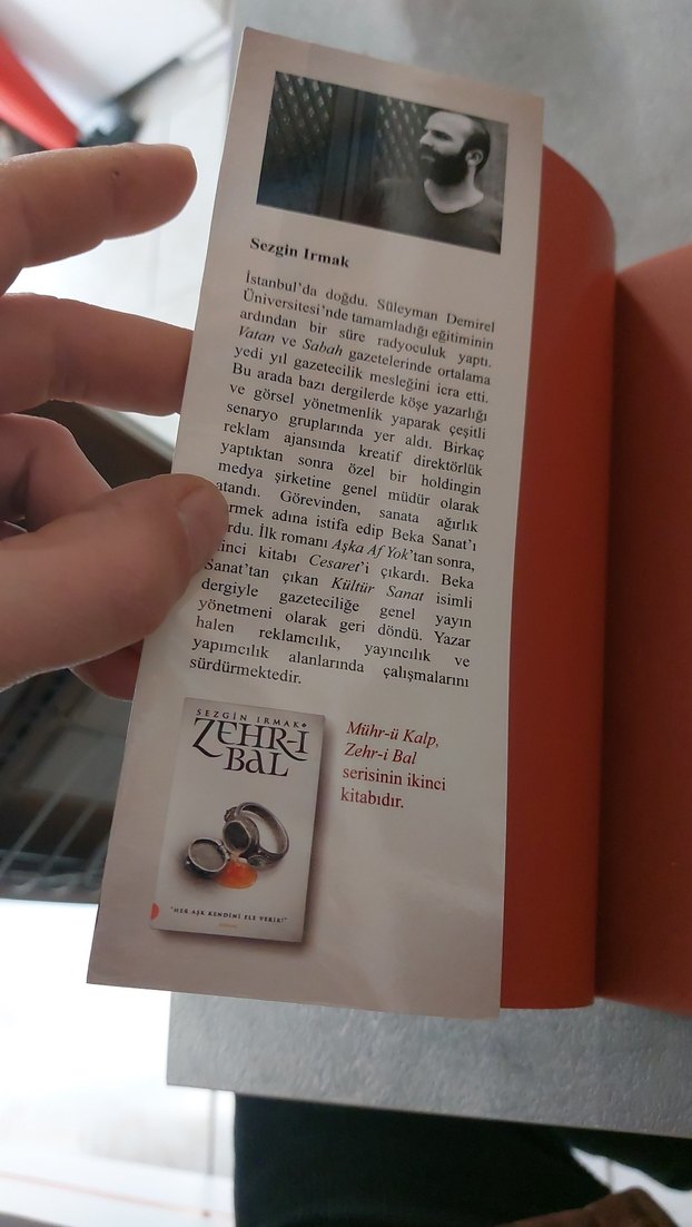 Mühr-ü Kalp - Sezgin Irmak Roman KİTAP - Görsel 4