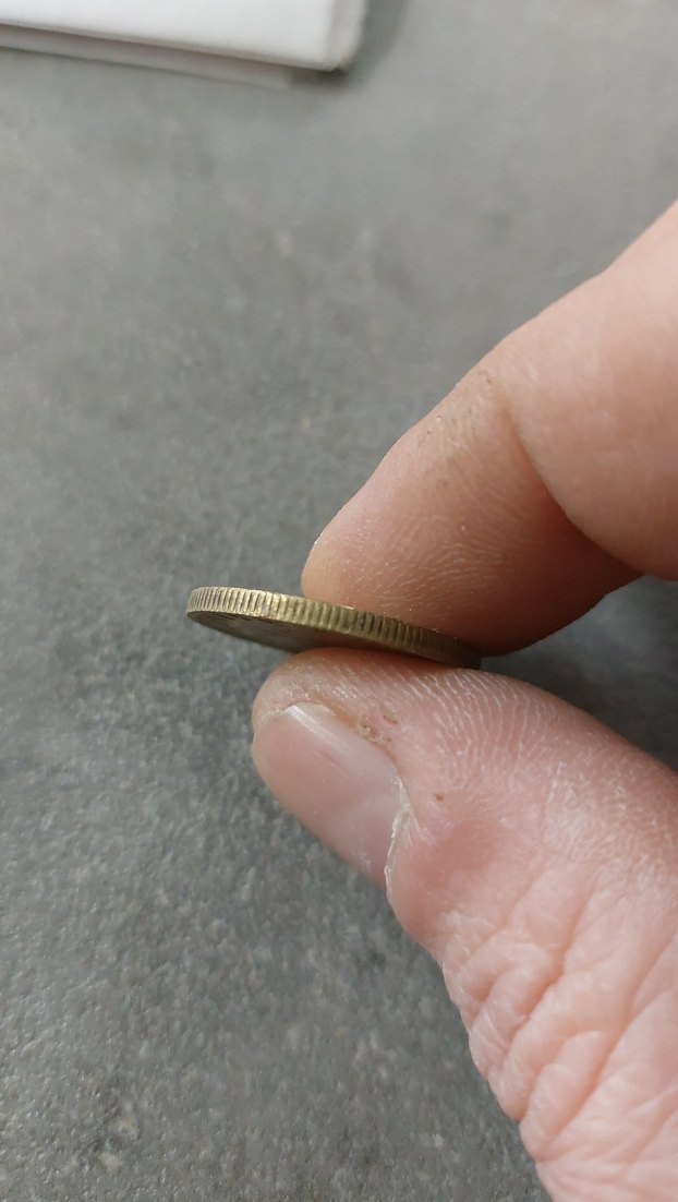 Altın Renk Vintage Erkek Rozeti - Görsel 3