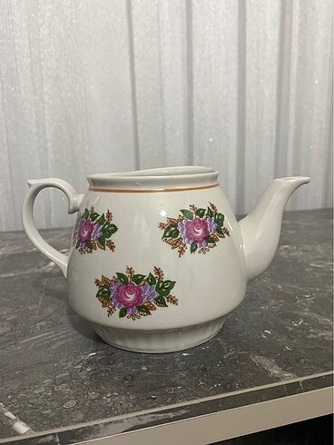 Porselen çaydanlık