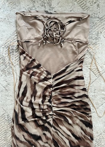 Desenli Uzun Zara Elbise - Görsel 6