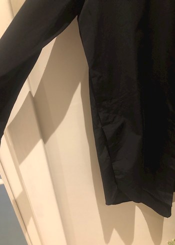 s Beden siyah Renk Bebe Plus marka yanlardan yırtmaçlı gömlek