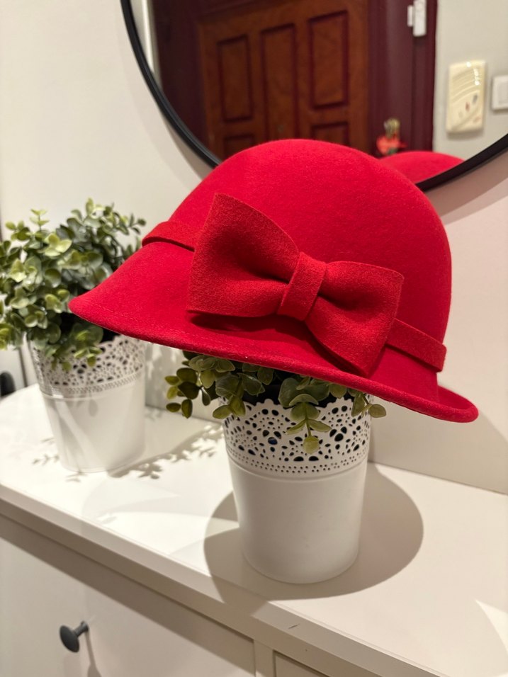 Vintage Kırmızı Yün Kadın Şapka Fiyonk Detaylı - Görsel 2