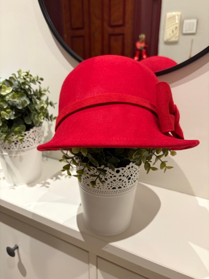 Vintage Kırmızı Yün Kadın Şapka Fiyonk Detaylı - Görsel 3