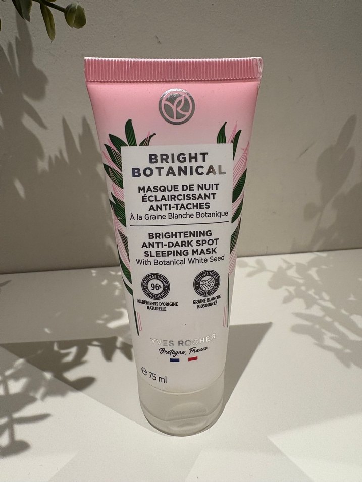 Yves Rocher Leke ve Kırışık Karşıtı Uyku Maskesi - Görsel 2