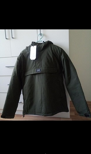 PullandBear; unisex kapüşonlu kanguru ceket, Hiç giyilmedi ve et