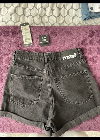 Gri Düğmeli Mini Denim Şort - Görsel 3