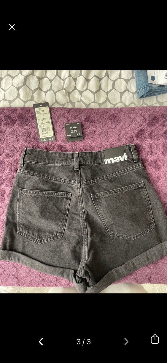 Gri Düğmeli Mini Denim Şort - Görsel 3
