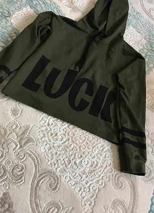 m Beden Luck crop 