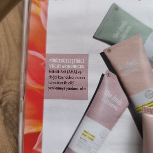  Beden Renk Oriflame Vücut Arındırıcı Scrub