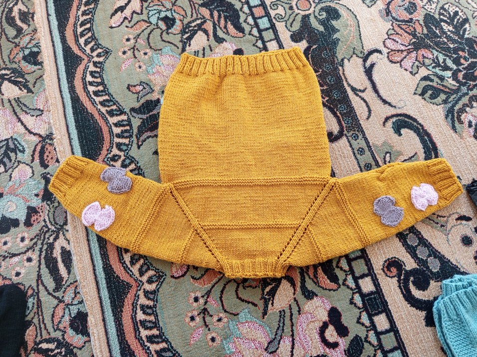 Kız Çocuk Sarı Örgü Hırka - Görsel 2