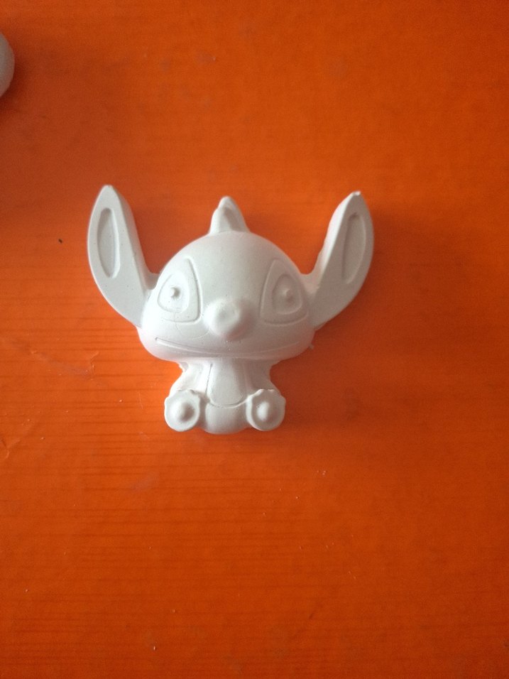 Beyaz Minnie ve Stitch ham boyaöa Figürleri - Görsel 2