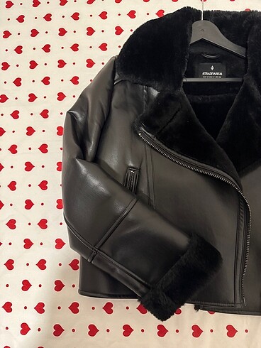 Stradivarius kürklü stradivarius deri ceket