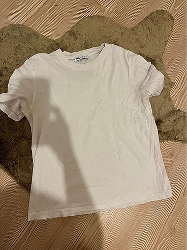 Zara tshirt
