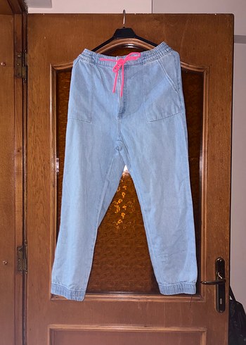 Bershka Bersha Jogger Gorunum Neon Retro Bagcik Lastikli Denim Pantolon