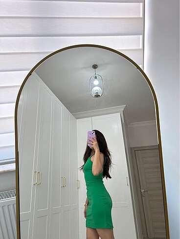 Askılı yesil elbise