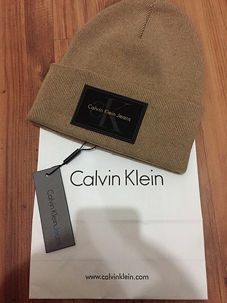 Calvin Klein Şapka Calvin Klein Bere %20 İndirimli - Gardrops
