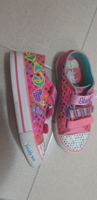 skechers ışıklı ayakkabi