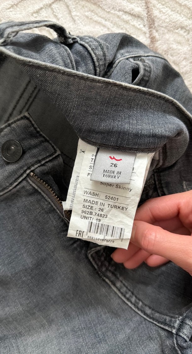 Gri Kadın Kot Pantolon - Normal Boy - Görsel 3