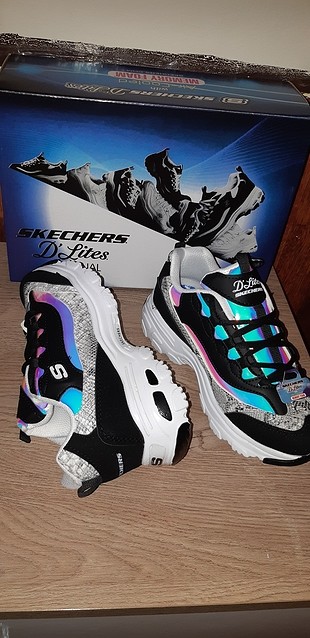 39 Beden skechers spor ayakkabı 