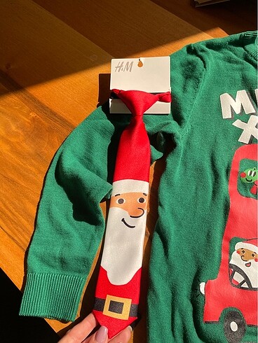 H&M süveter ve kıravat - Görsel 5