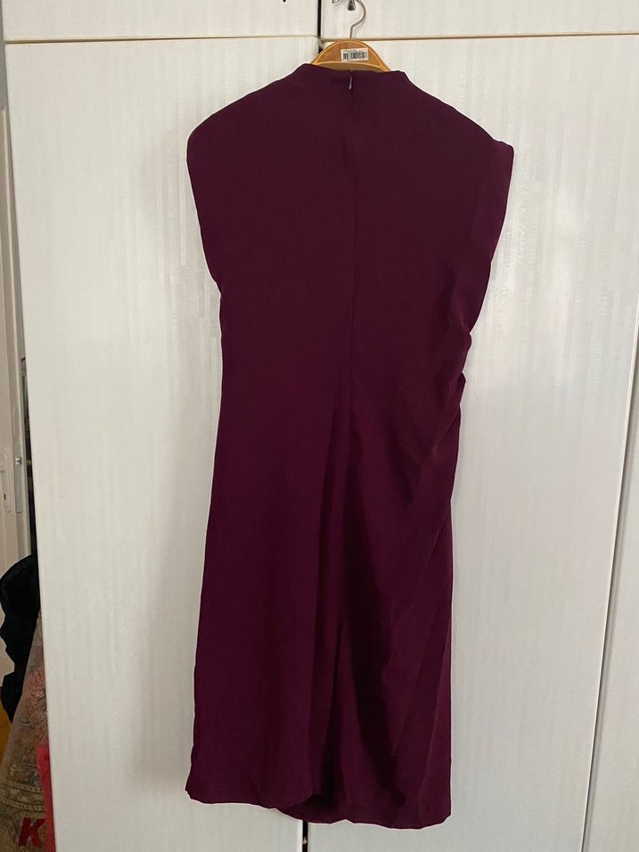 Bordo Yüksek Yakalı Drapeli Midi Elbise - Görsel 4