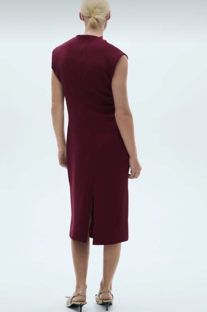 Bordo Yüksek Yakalı Drapeli Midi Elbise - Görsel 3