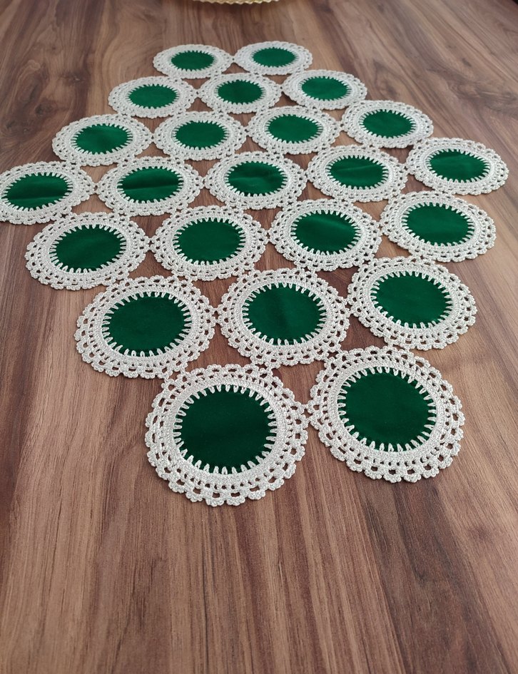 Yeşil Kadife ve ve beyaz dantel raner - Görsel 3