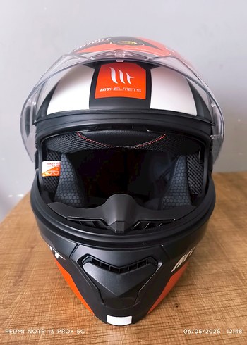 MT helmets kask - Görsel 8