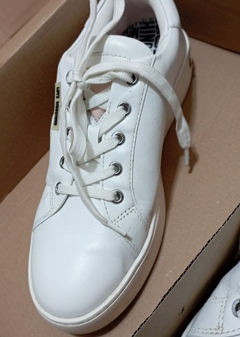 Beyaz Bağcıklı Kadın Spor Ayakkabı - Görsel 6