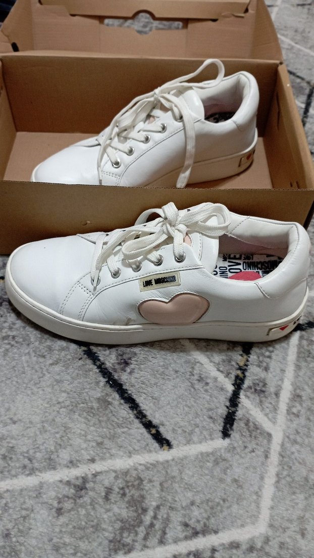 Beyaz Bağcıklı Kadın Spor Ayakkabı - Görsel 2