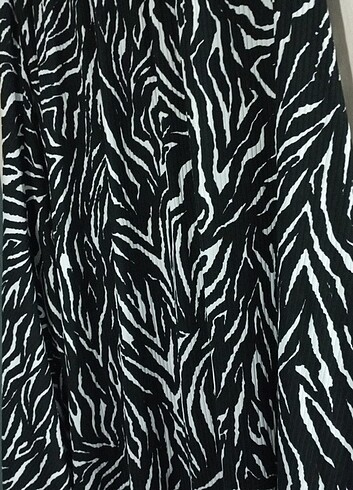 Asimetrik midi boy etek - Görsel 2