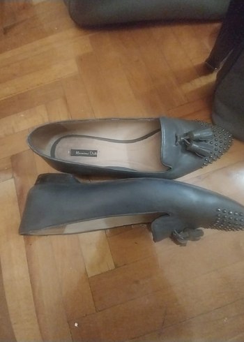 38 Beden Gri Deri Tokalı Kadın Babet