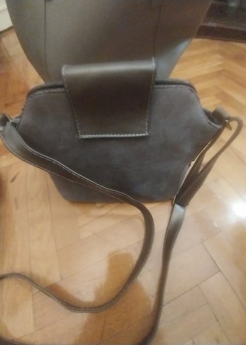 Beden Guess Gri Süet Tokalı Kadın Çanta