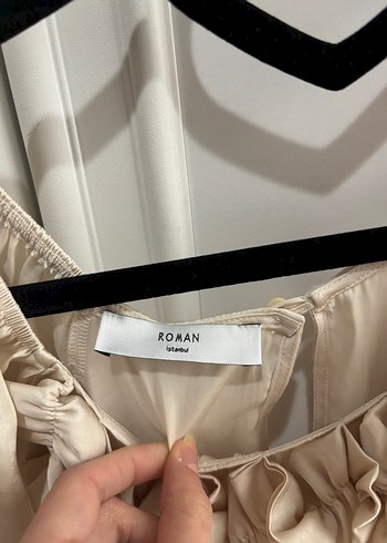 Roman marka Kısa Kollu Bej Keten Fırfırlı Bluz - Görsel 2