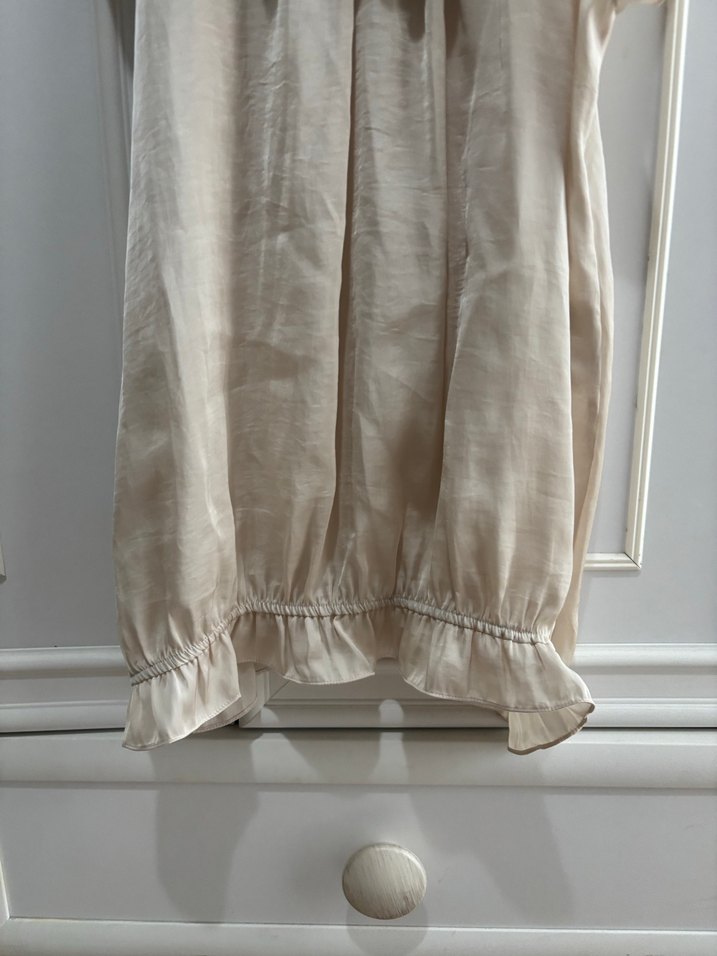 Roman marka Kısa Kollu Bej Keten Fırfırlı Bluz - Görsel 4